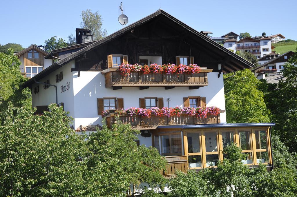 Moarhof Hotel Meltina Luaran gambar